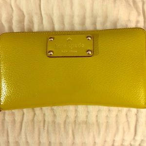 Kate Spade Wellesley Neda Zip Around Wallet